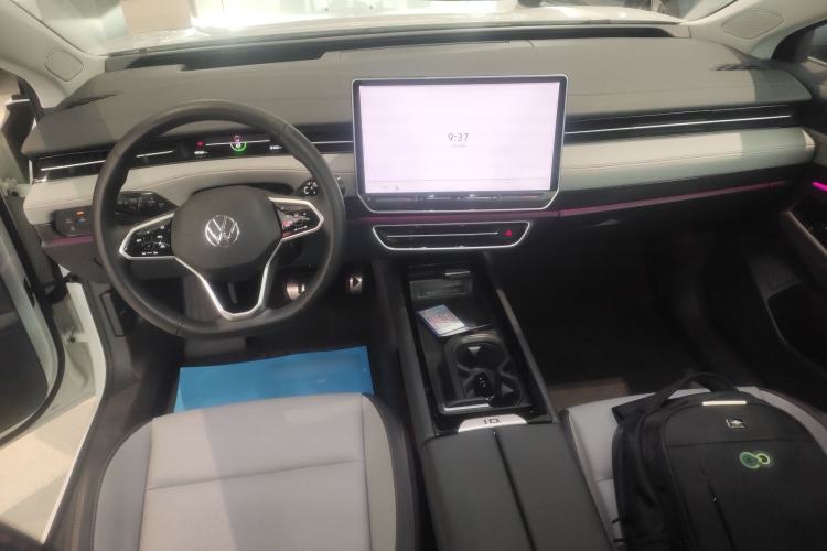 Used Volkswagen ID.7 VIZZION 2024 AIR model
