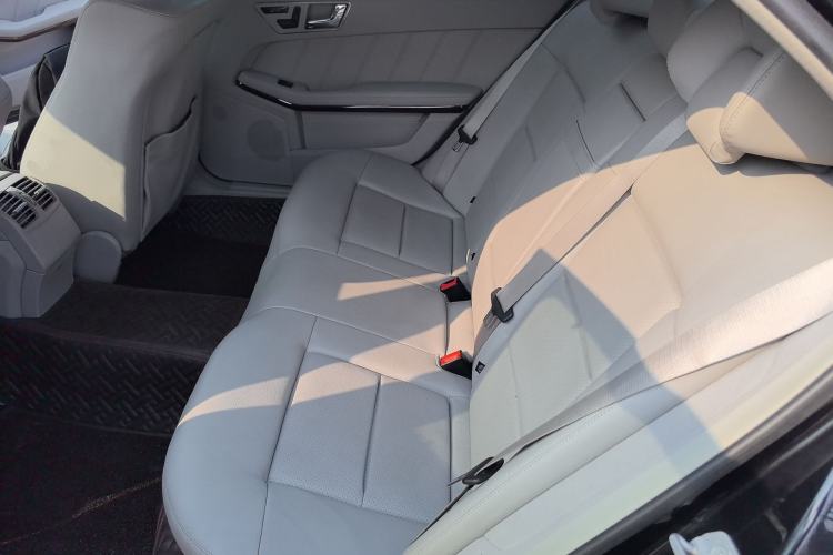 Used Mercedes-Benz E-Class 2011 E 200 L CGI Elegant Model