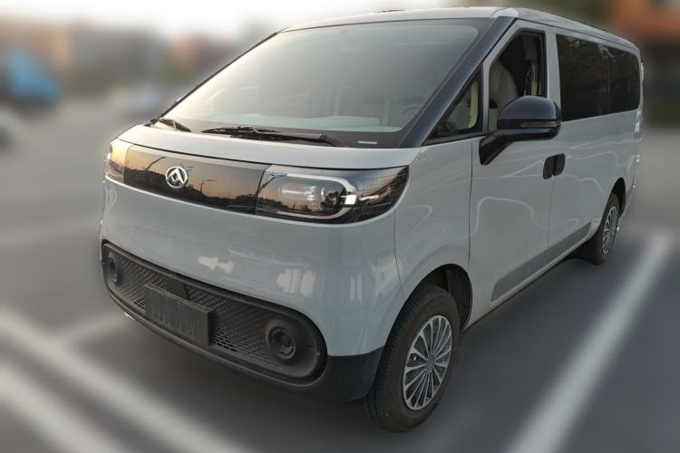 Used SAIC MAXUS Dana V1 2025 Low-Roof Multi-Function Version 42 kWh