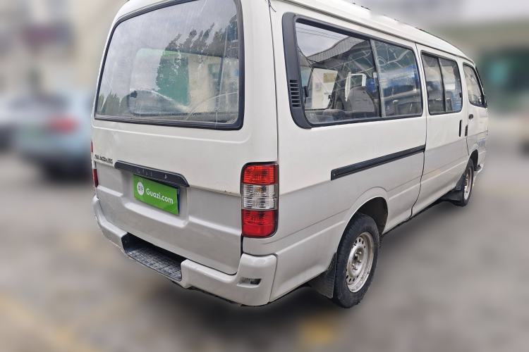 Used Golden Dragon Hiace 2010 2.0L Standard-Wheelbase Premium Version V19
