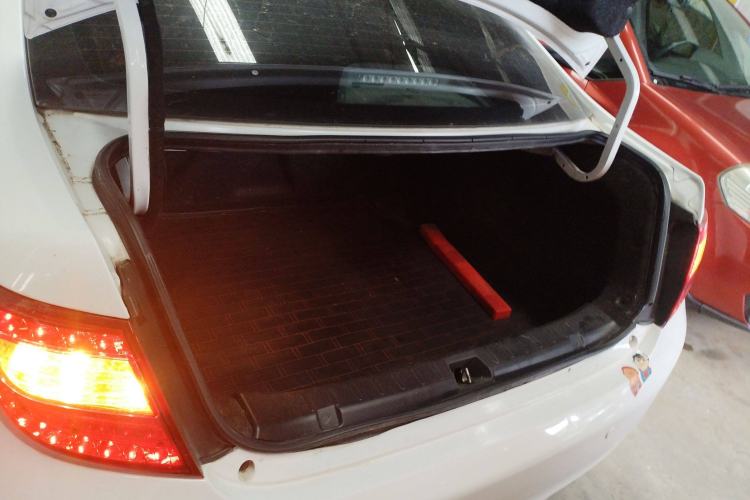 Used BYD G5 2014 1.5TID Automatic Flagship Model
