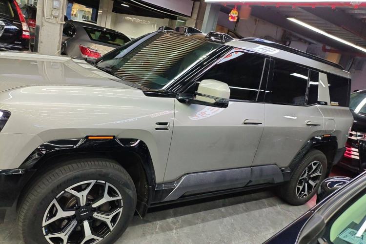 Used Formula Leopard Leopard 8 2025 Smart & Brave Flagship Edition 7 Seats
