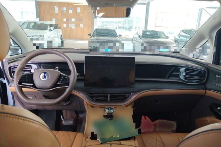 Used Denza D9 2022 DM-i 970 Four-Wheel Drive Prestige Model