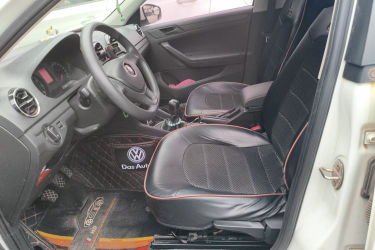 Used Volkswagen Jetta 2019 Dream Edition 1.5L Manual Fashion Version Left Front Seat