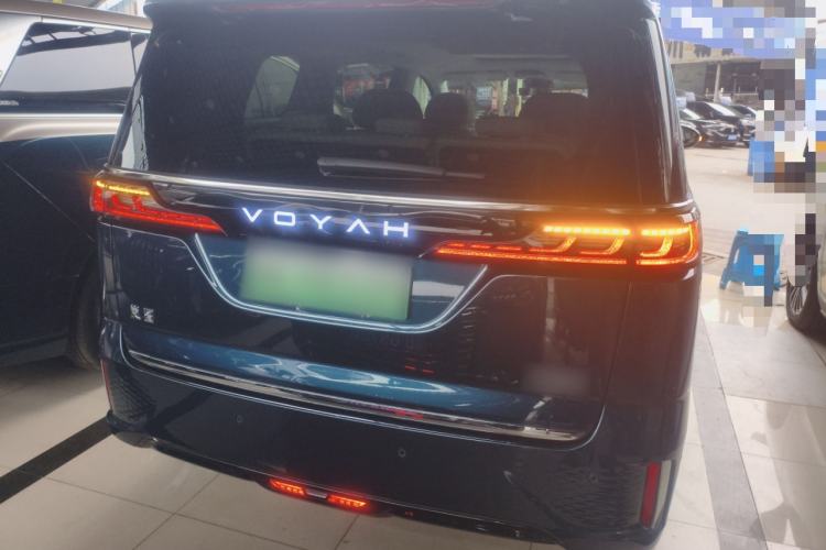 Used VOYAH Dream 2025 PHEV Four-Wheel-Drive Flagship Kunpeng Edition