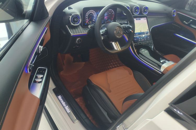 Used Mercedes-Benz C-Class 2022 Restyled C 260 L Sport Edition Driver Seat