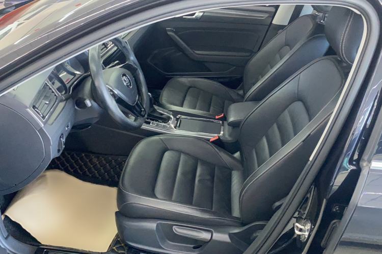 Used Volkswagen Passat 2016 1.8T Government Procurement Version (CEA Engine + 6AT)