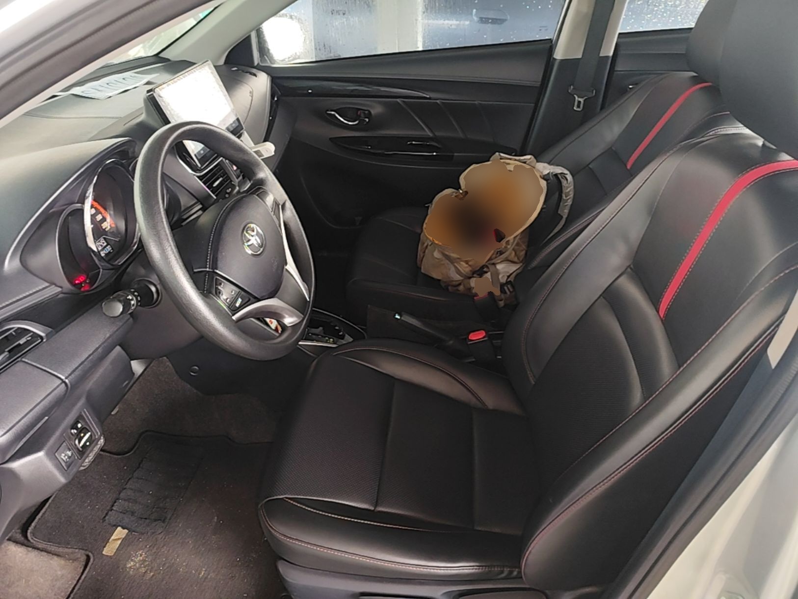 Interior delantero