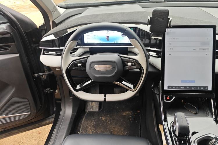 Used Geely Auto FX11 2023 1.5TD DCT Glory Edition
