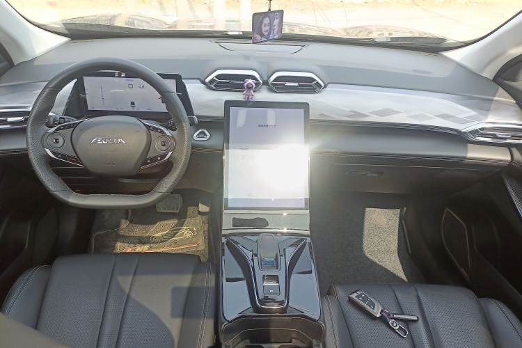 Used Dongfeng Aeolus Mage 2024 Honor Edition 1.5T Luxury Model