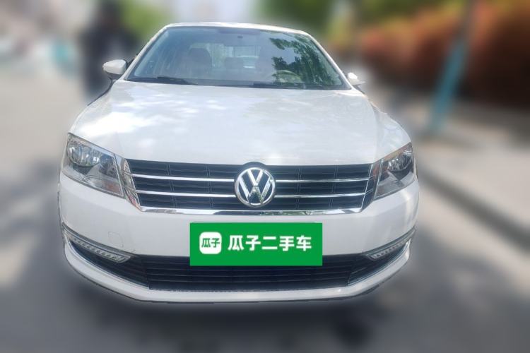 Used Volkswagen Lavida 2013 Revised Classic 1.6L Automatic Fashion Edition Front