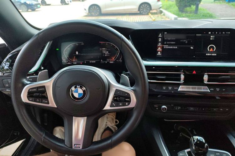 Used BMW Z4 2022 sDrive 25i M Sport Package Audio And AC Panel