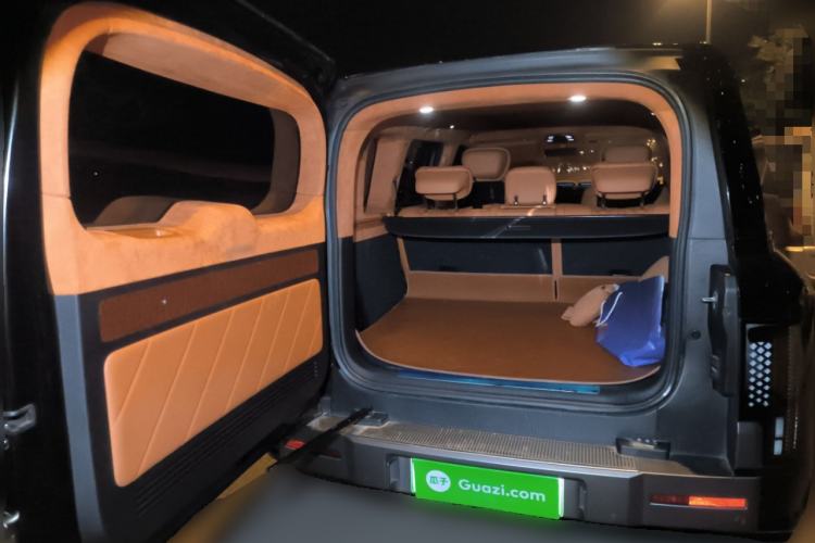 Used Yangwang U8 2023 Luxury Edition
