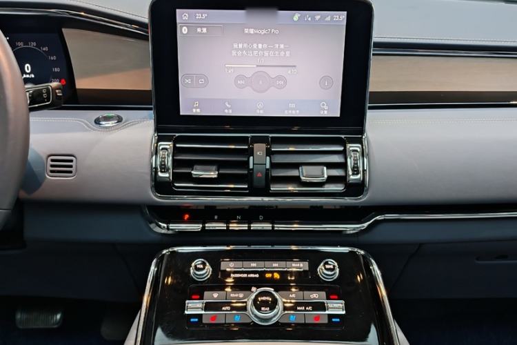 Used Lincoln Navigator 2020 3.5T Long-Wheelbase Presidential Edition
