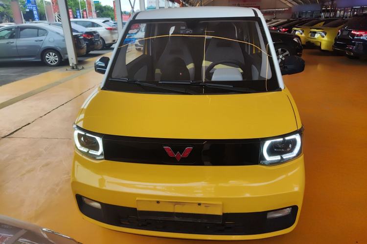 Used Wuling Hongguang MINIEV 2021 Macaron Premium Model – Lithium-NMC Front