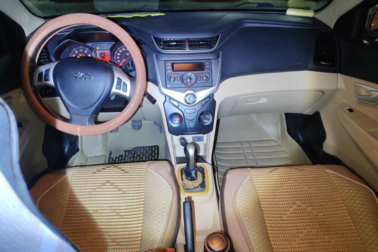 Used Chery Fengyun 2 2013 Hatchback 1.5L Manual Ruiyi Edition
