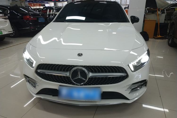 Used Mercedes-Benz A-Class 2021 A 200 L Sport Sedan Fashion Model
