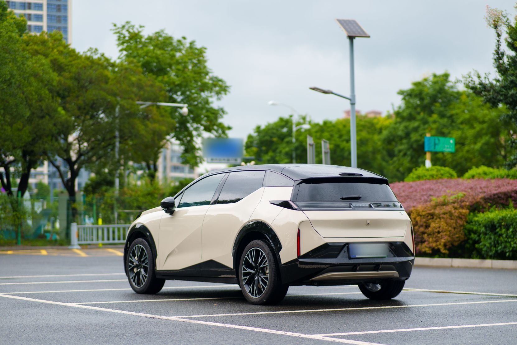 Zeekr X 2023 Rear-Drive YOU Edition 4 Seats — снимка 14