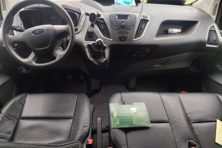 Used Ford Transit 2017 2.0T Diesel Multi-Purpose Commercial Vehicle Short Wheelbase Low Roof China V Standard