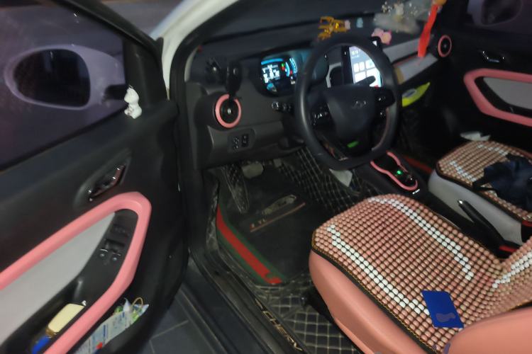 Used Chery Little Ant 2022 Restyled Version Sweet Pink Edition Low-Sugar Version Lithium Iron Phosphate Battery 30.7 kWh 30 kW 301 km
