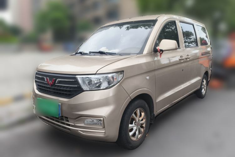 Used Wuling Hongguang V 2021 1.5L Enjoyment Edition LAR