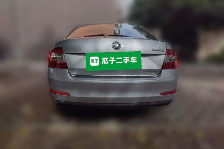 Used Skoda Octavia 2015 1.6L Manual Yijun Edition Rear