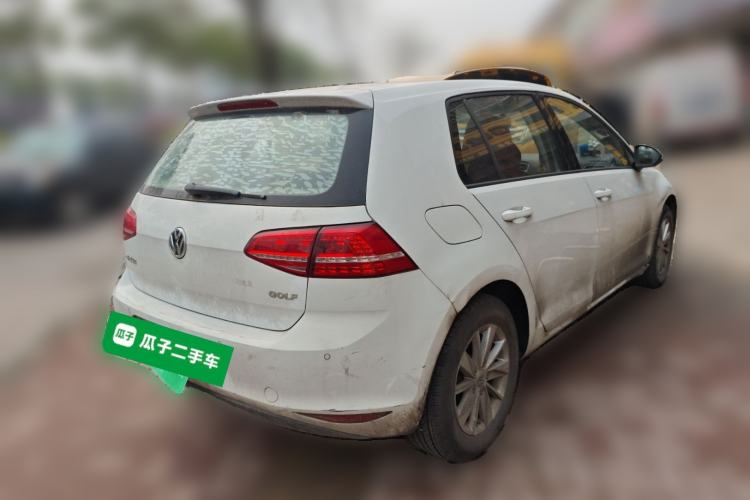 Used Volkswagen Golf 2016 1.6L Manual Fashion Edition Rear Right 45 Deg