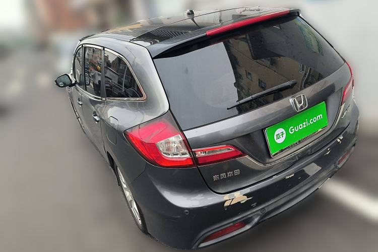 Used Honda Jade 2013 1.8L automatic Comfort version 5 seats