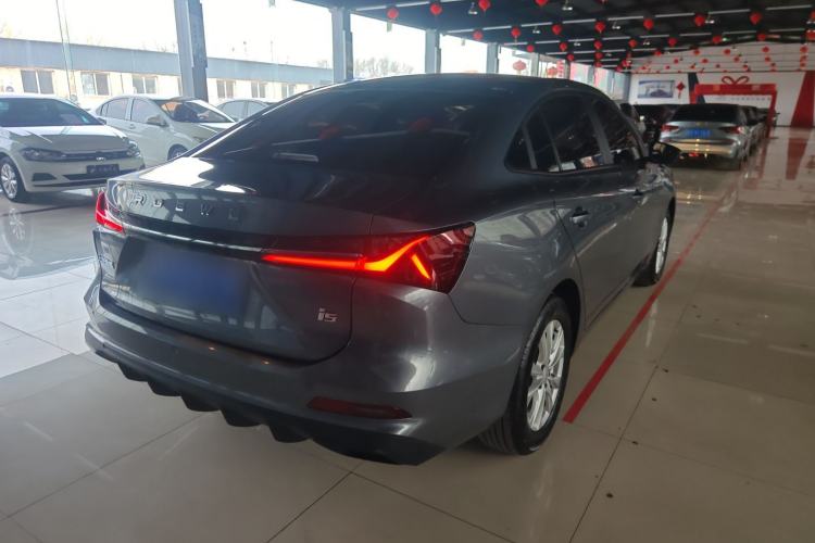 Used Roewe i5 2023 1.5L Manual Comfort Edition
