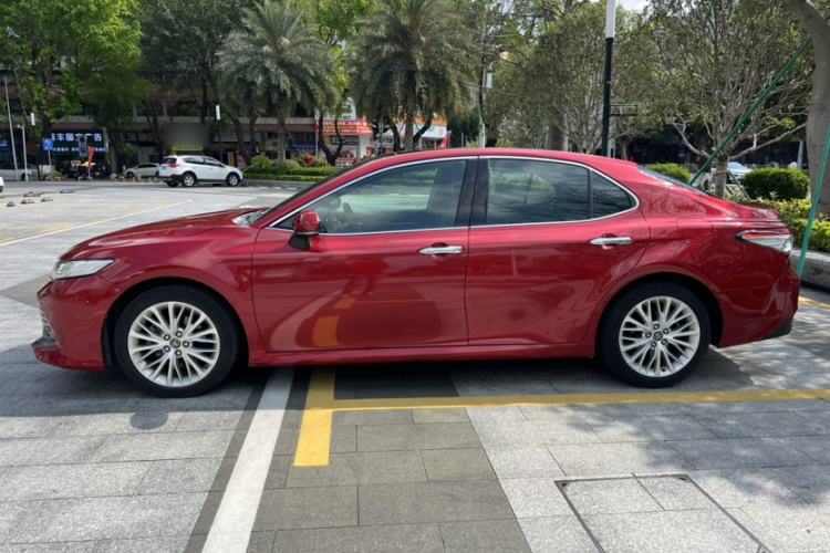 Used Toyota Camry 2019 2.5G Luxury Edition China VI Standard