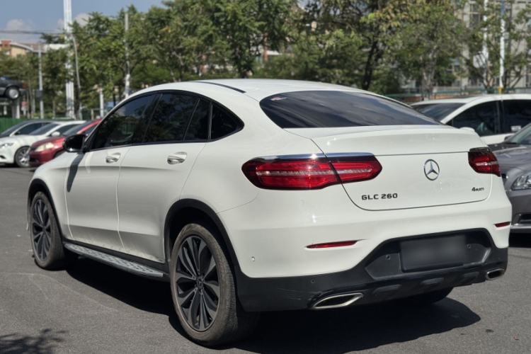 Used Mercedes-Benz GLC Coupe 2017 GLC 260 4MATIC Coupe SUV
