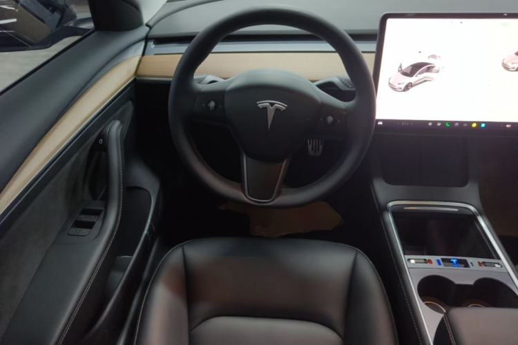 Used Tesla Model 3 2022 Rear-Wheel-Drive Version
