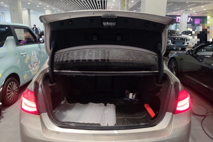 Used BMW 3 Series 2017 320Li Fashion Model
