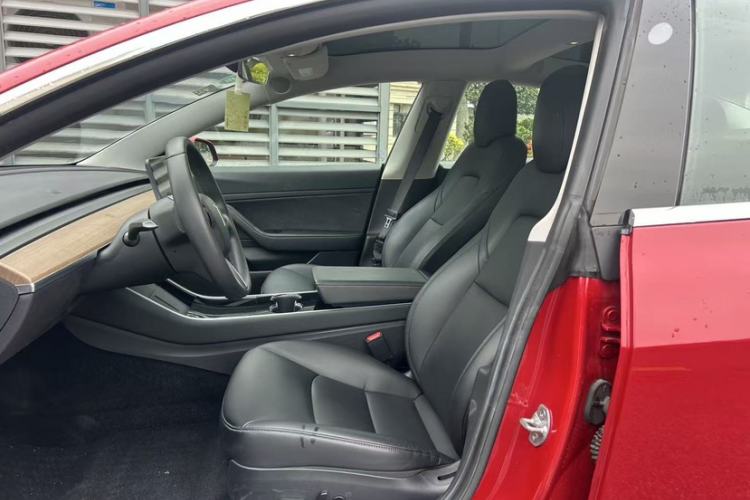 Used Tesla Model 3 2019 Standard Range Rear-Drive Upgraded Version
