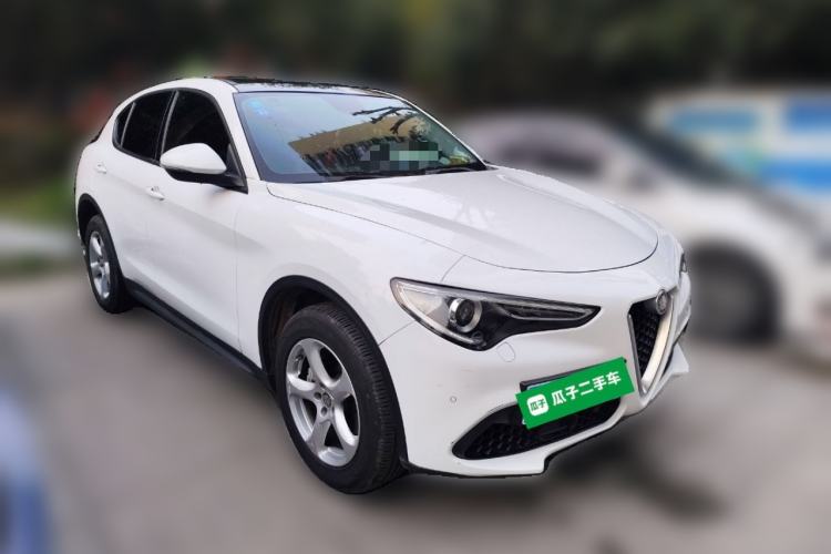 Used Alfa Romeo Stelvio 2017 2.0T 200HP Elite Edition
