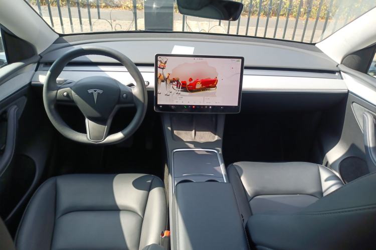 Used Tesla Model Y 2024 Rear-Wheel-Drive Version