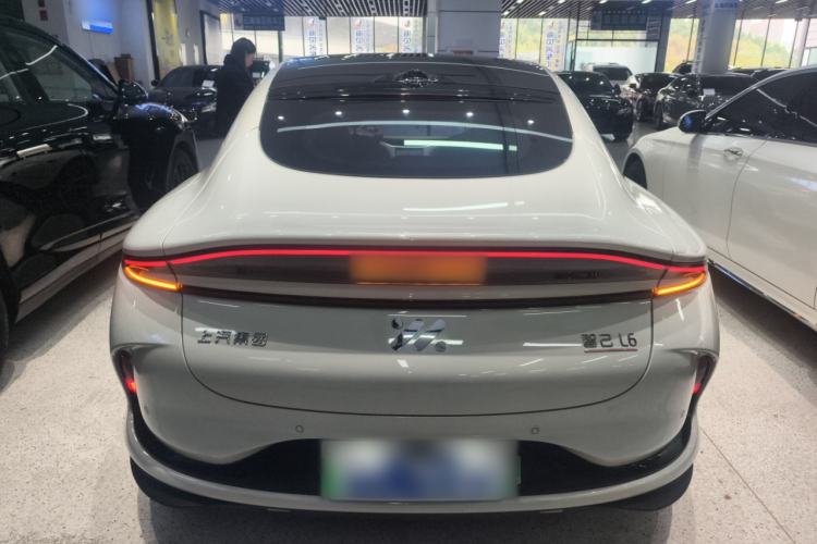 Used IM L6 2025 Ultra Model Rear