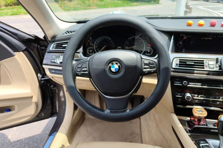 Used BMW 7 Series 2014 730Li Premium Edition
