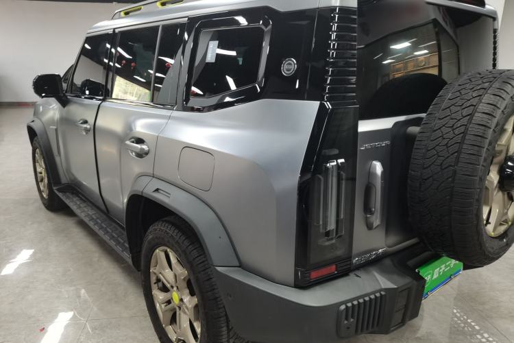 Used JETOUR Traveler 2023 2.0T All-Wheel Drive Conquer PRO