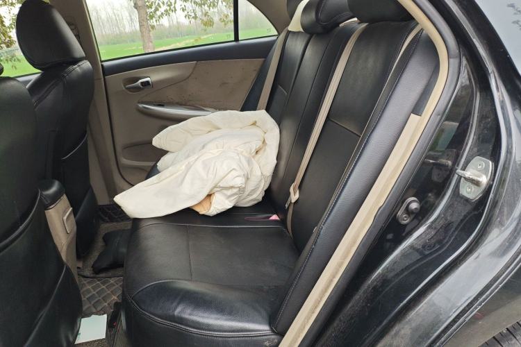 Used Toyota Corolla 2012 Luxurious Edition 1.6L Automatic GL
