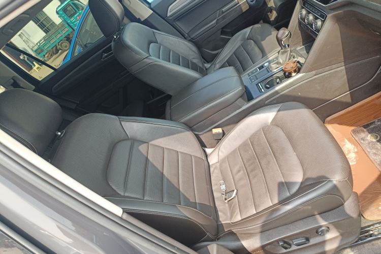 Used Volkswagen Teramont 2017 330TSI Two-Wheel-Drive Luxury Edition