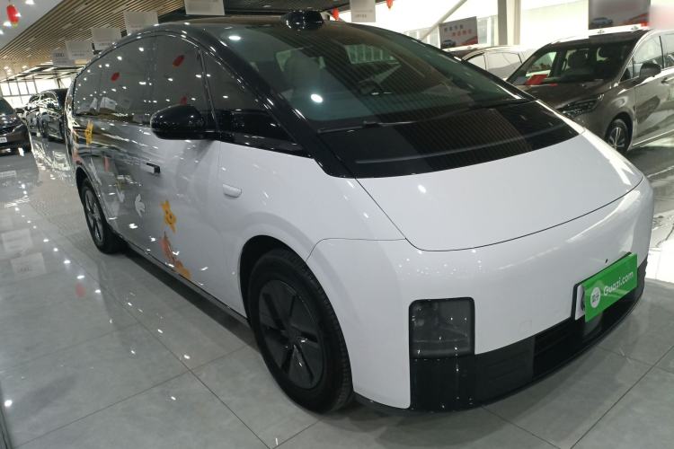 Used Li Auto MEGA 2024 Ultra Model
