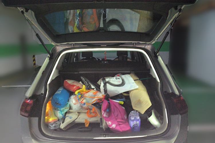 Used Volkswagen Tiguan L 2017 330TSI Automatic Two-Wheel Drive Luxury Edition Trunk