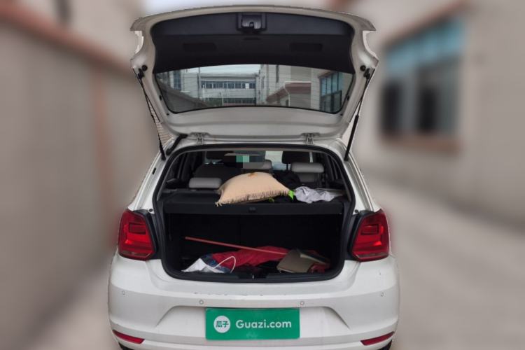 Used Volkswagen Polo 2014 1.6L Automatic Comfort Edition
