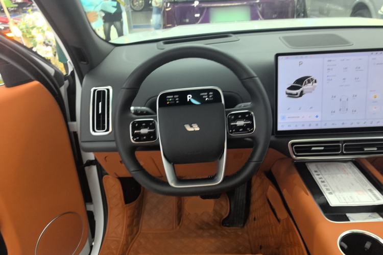 Used Li Auto L7 2023 Pro Model Steering Wheel