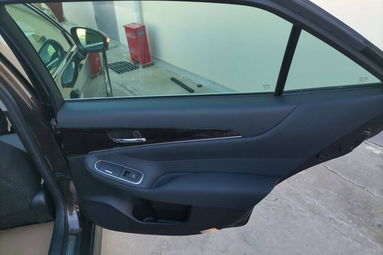 Used Toyota Crown 2015 2.0T Fashion Edition