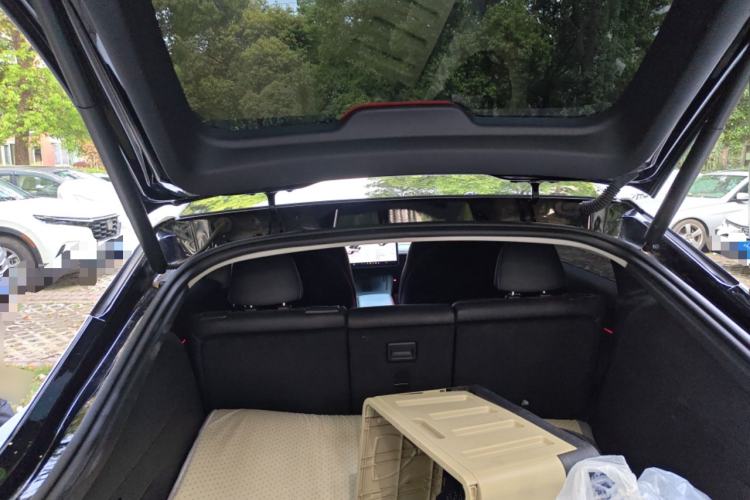 Used Tesla Model Y 2024 Rear-Wheel-Drive Version Trunk