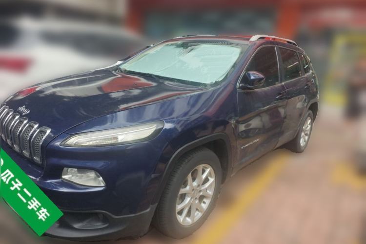 Used Jeep Cherokee 2017 2.0L Superior Edition
