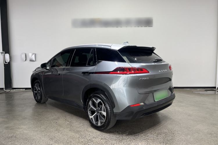 Used AION V 2024 Plus 70 Star Edition Lithium Iron Phosphate
