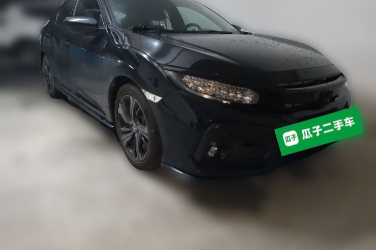 Used Honda Civic 2021 HATCHBACK 220TURBO CVT Trendy Cool Edition Front Right 45 Deg